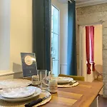 Le Jardin - Pl St Sauveur - Hypercentre Appartamento *
