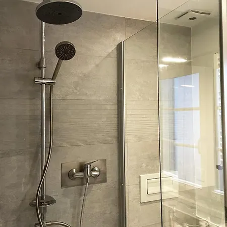 Le Jardin - Pl St Sauveur - Hypercentre *