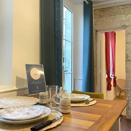 Le Jardin - Pl St Sauveur - Hypercentre アパート *