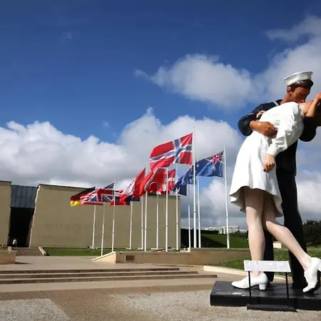 Le Jardin - Pl St Sauveur - Hypercentre アパート *