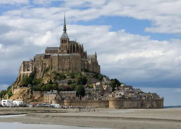 Le Jardin - Pl St Sauveur - Hypercentre カーン